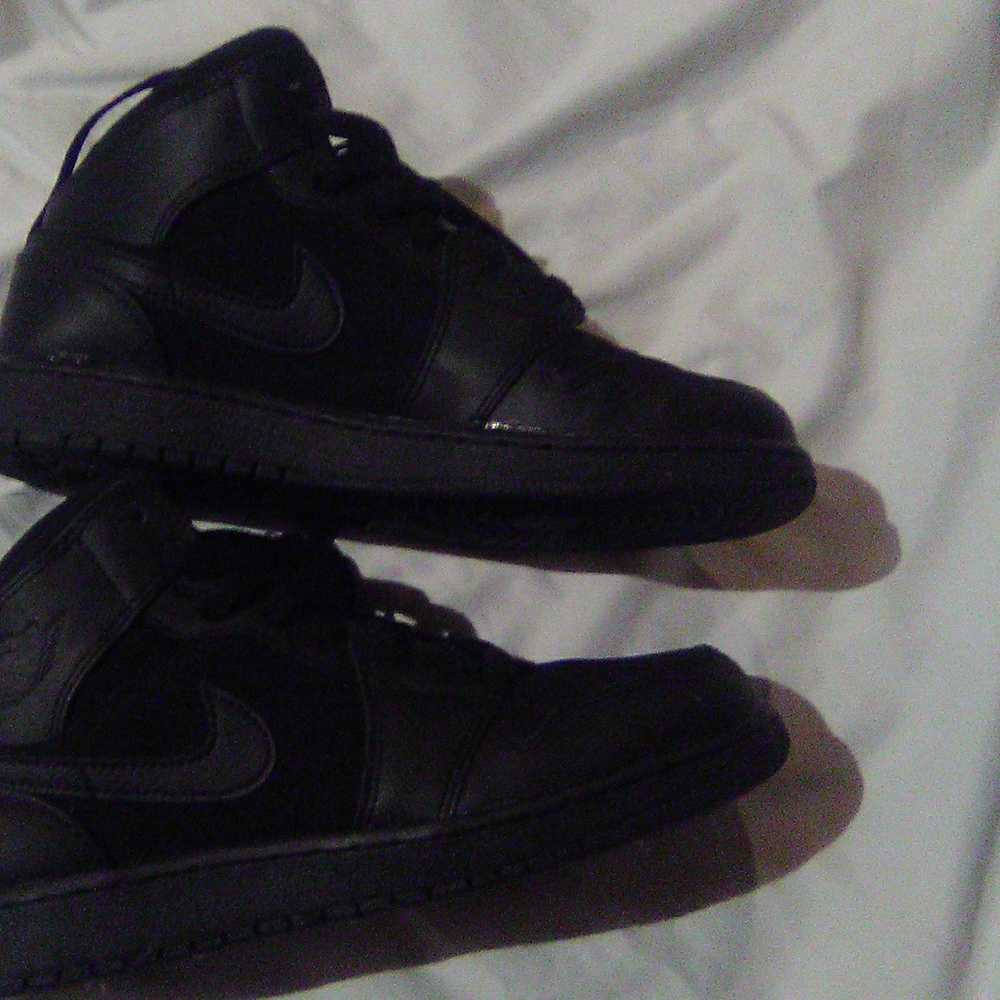 Nike Jordans Black US 6 youth boys Euro 38.5